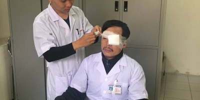 Thái Bình: Đang cấp cứu bệnh nhân  bác sĩ bị đánh gẫy xương sống mũi  chấn thương mắt trái
